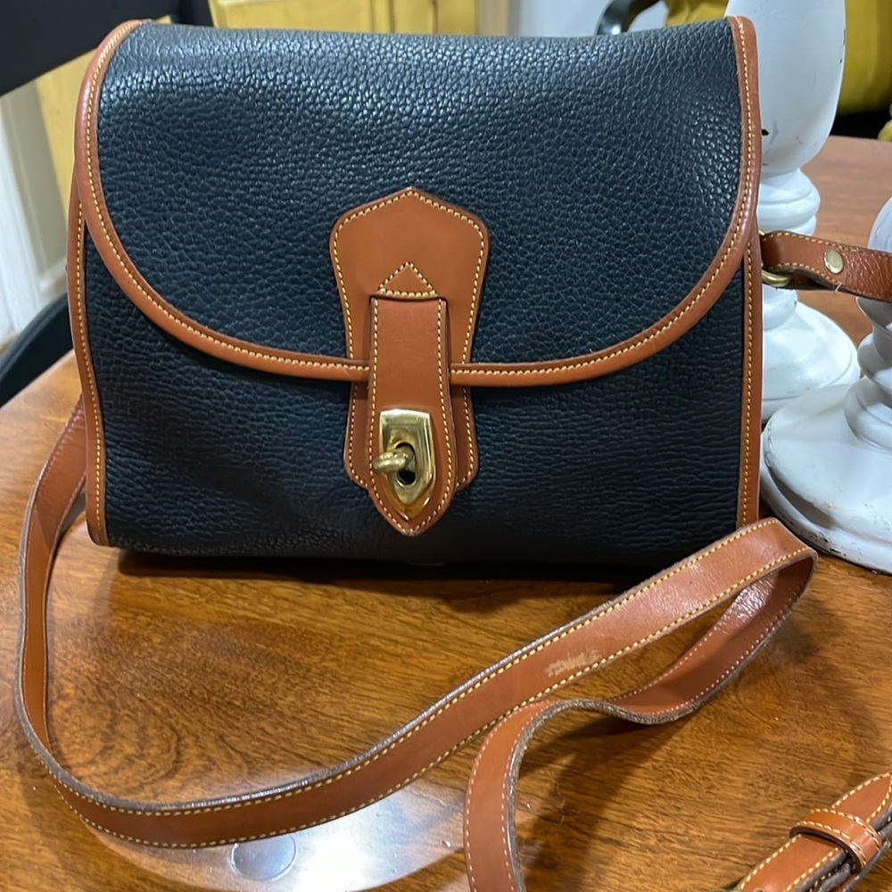 VTG Essex All Weather Leather Black and Tan Crossbody Bag